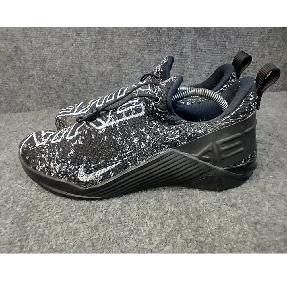 Nike React Metcon Training Shoes Mens 10 Black White BQ6044-010 Flyknit Toggle